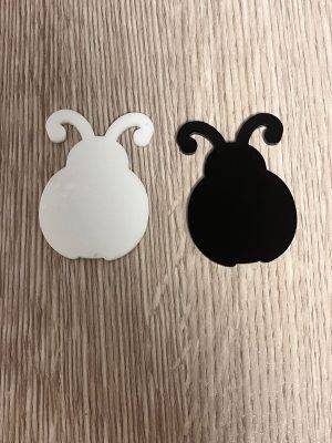 Figurină acrilică buburuză